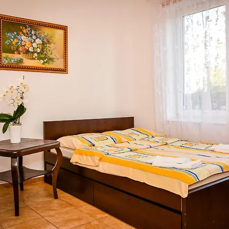 Tawerna Michalowscy Guest house *
